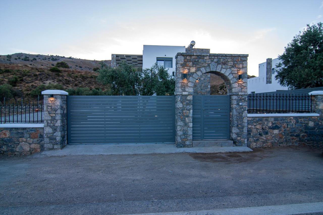 كوتاري Livis Luxury Villa المظهر الخارجي الصورة