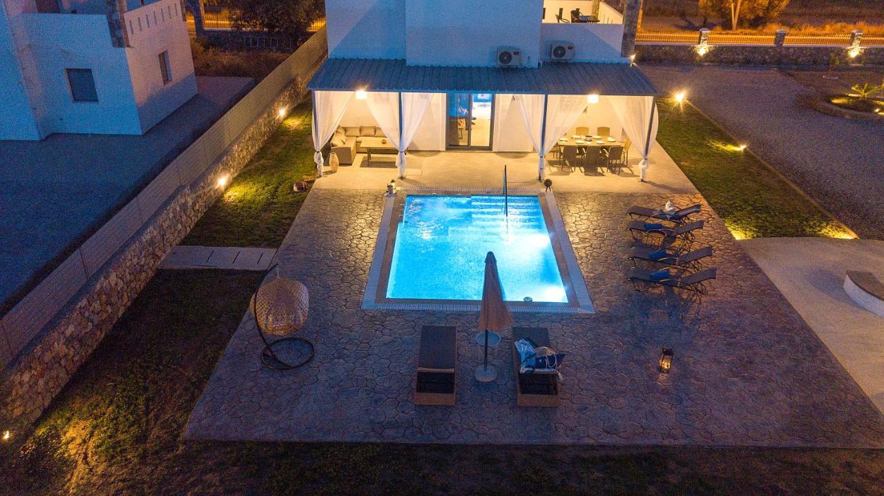 كوتاري Livis Luxury Villa المظهر الخارجي الصورة